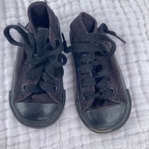 Black high top converse